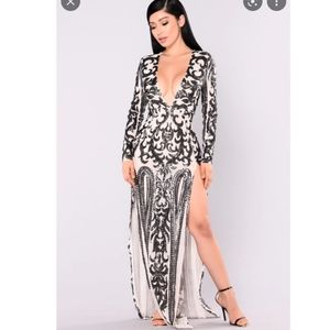 Queen of spades sequin dress